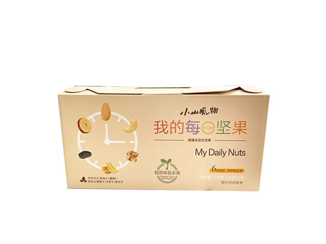 每日(rì)堅果750g南(nán)疆派